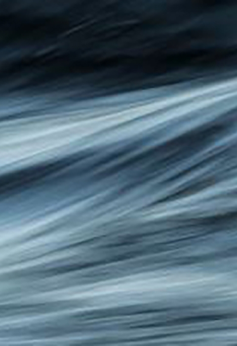 waves back and blue