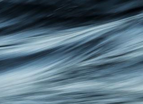 waves back and blue